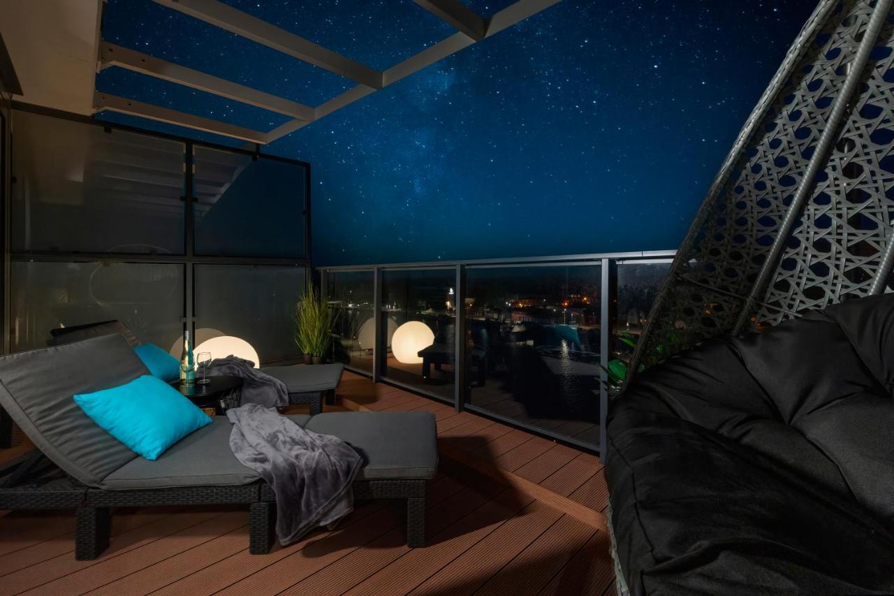 Lighthouse Luxury Penthouse - Jantar Apartamenty Мжежино Екстериор снимка